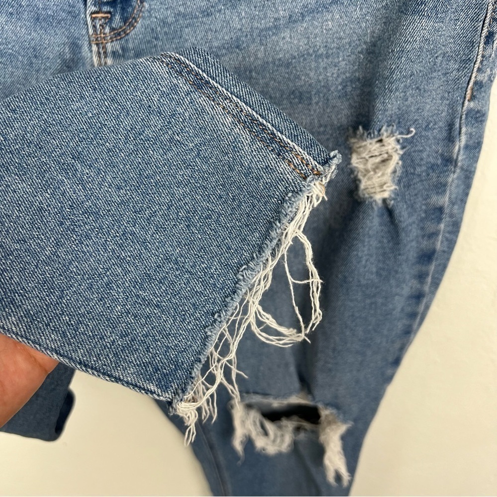 Old Navy Rockstar Super Skinny Distressed Skinny Jean Size 14 - Picture 5 of 6